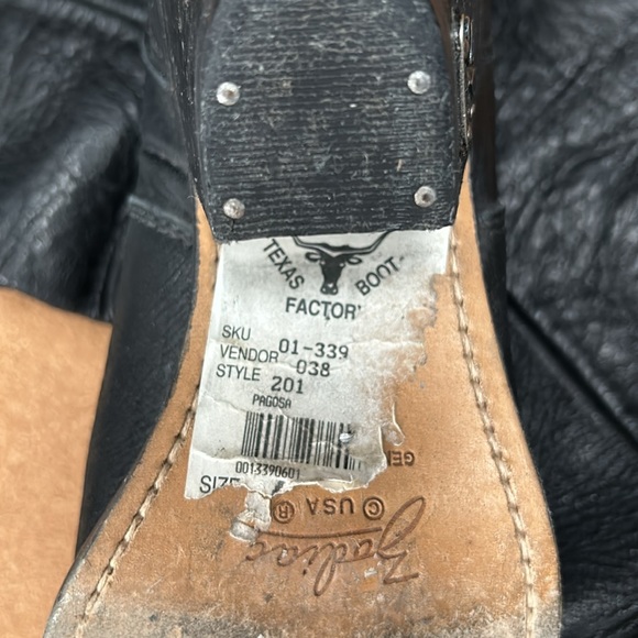 Zodiac western boots with metal accents size 6.5 pointy toe leather sole - Picture 15 of 16